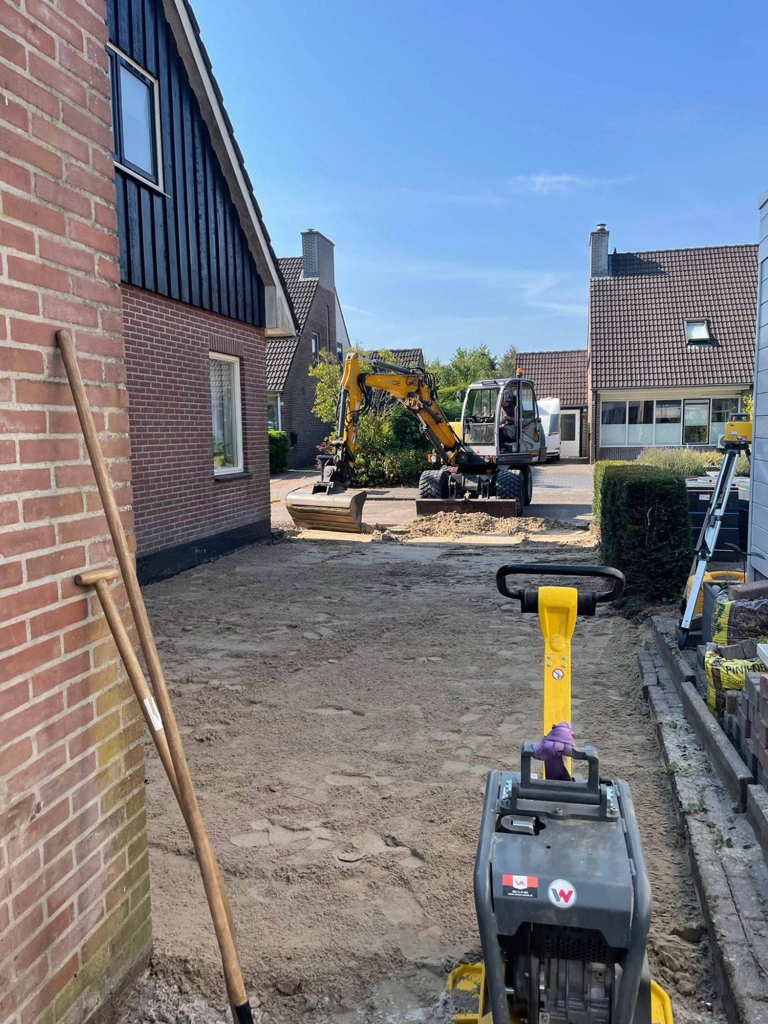 Vraag een offerte aan bij WKHoveniers